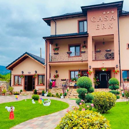 Bed and Breakfast Casa Erk Călimăneşti Exterior foto