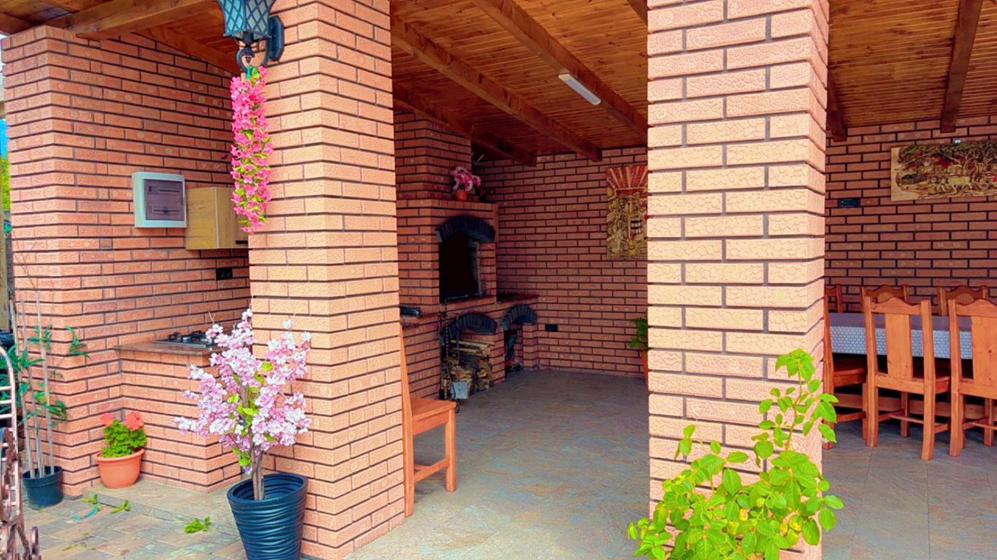 Bed and Breakfast Casa Erk Călimăneşti Exterior foto